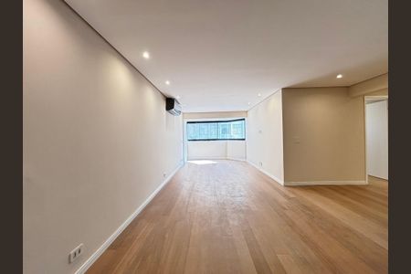 Apartamento à venda com 94m², 3 quartos e 2 vagasSala