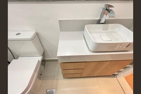 Apartamento à venda com 94m², 3 quartos e 2 vagasBanheiro