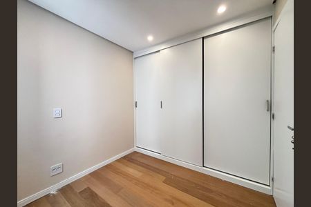 Apartamento à venda com 94m², 3 quartos e 2 vagasQuarto 2