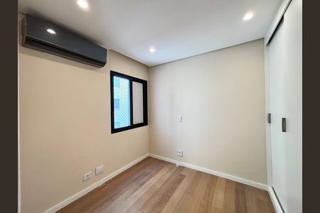 Apartamento à venda com 94m², 3 quartos e 2 vagasQuarto 2