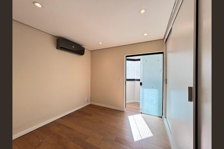 Apartamento à venda com 94m², 3 quartos e 2 vagasSuíte