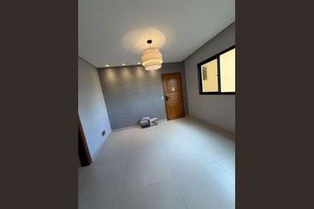Sala de apartamento para alugar com 3 quartos, 65m² em Santa Mônica, Uberlândia