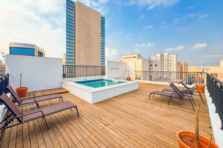 Studio para alugar com 26m², 1 quarto e sem vagaPiscina