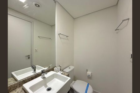 Studio à venda com 22m², 0 quarto e sem vaga Studio à venda com 22m², 0 quarto e sem vagaBanheiro