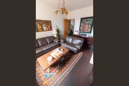 SALA de apartamento para alugar com 3 quartos, 110m² em Taquaral, Campinas