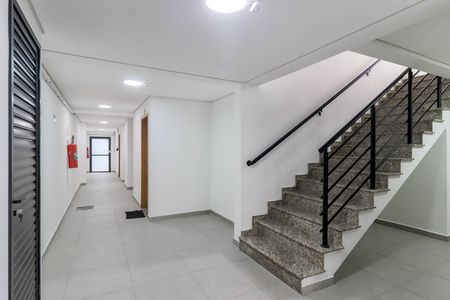 Studio à venda com 32m², 1 quarto e sem vaga Studio à venda com 32m², 1 quarto e sem vagaÁrea comum - Hall Social