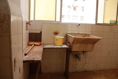 Apartamento à venda com 85m², 2 quartos e sem vagaÁrea de Serviço