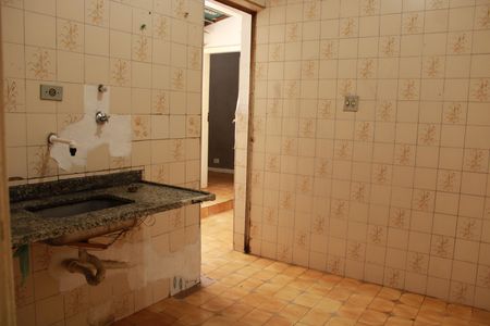 Apartamento à venda com 85m², 2 quartos e sem vagaCozinha