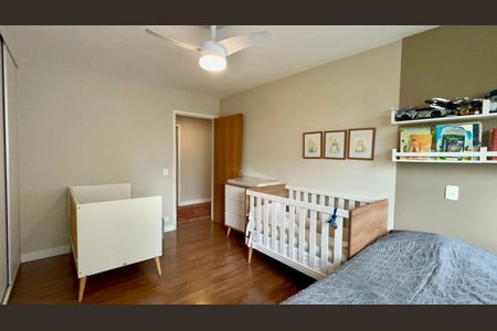 Apartamento à venda com 216m², 3 quartos e 2 vagas Apartamento à venda com 216m², 3 quartos e 2 vagasQuarto 2