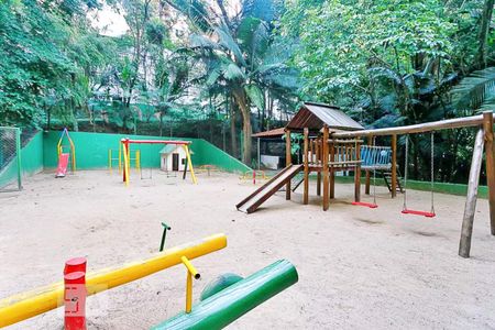 Apartamento para alugar com 48m², 2 quartos e 1 vaga Apartamento para alugar com 48m², 2 quartos e 1 vagaÁrea comum - Playground