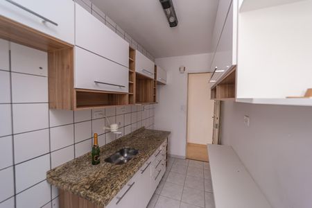 Apartamento à venda com 47m², 2 quartos e 1 vagaCozinha