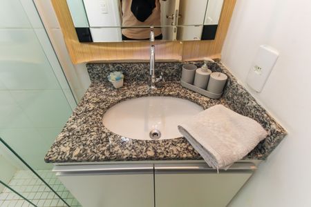 Apartamento para alugar com 45m², 2 quartos e sem vagaBanheiro