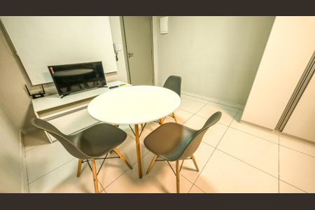 Studio para alugar com 24m², 1 quarto e sem vaga Studio para alugar com 24m², 1 quarto e sem vagaStudio