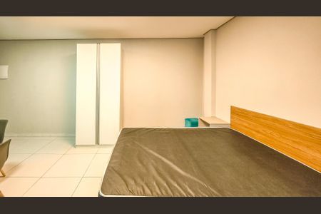 Quarto  de kitnet/studio para alugar com 1 quarto, 24m² em Socorro, São Paulo