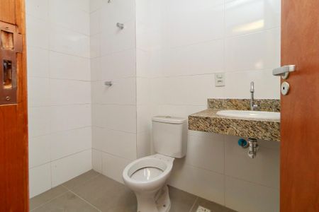 Banheiro de kitnet/studio à venda com 0 quarto, 41m² em Vila Congonhas, São Paulo