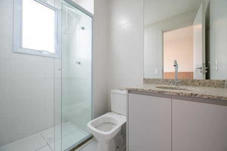 Apartamento para alugar com 45m², 2 quartos e sem vaga Apartamento para alugar com 45m², 2 quartos e sem vagaBanheiro da Suíte