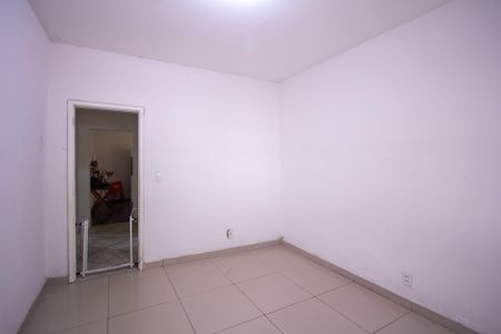 Sala de casa para alugar com 5 quartos, 250m² em Barro Vermelho, São Gonçalo