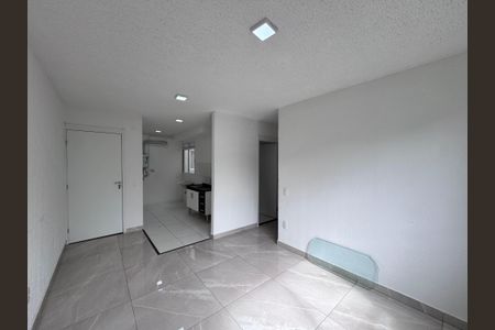 Sala de apartamento para alugar com 2 quartos, 43m² em Vargem Pequena, Rio de Janeiro