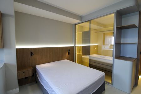 Apartamento para alugar com 30m², 1 quarto e sem vagaSala/Quarto