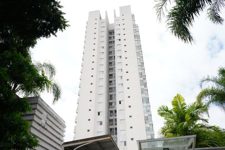 Apartamento para alugar com 102m², 3 quartos e 2 vagasFachada