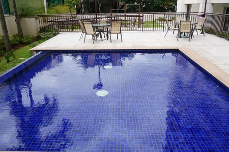Apartamento para alugar com 102m², 3 quartos e 2 vagasÁrea comum - Piscina