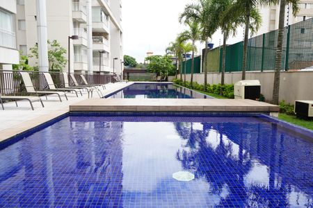 Apartamento para alugar com 102m², 3 quartos e 2 vagasÁrea comum - Piscina