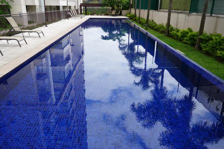 Apartamento para alugar com 102m², 3 quartos e 2 vagasÁrea comum - Piscina