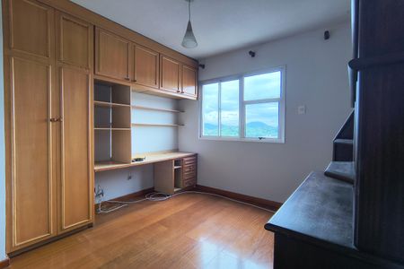 Apartamento à venda com 2 quartos, 53m² em Pechincha, Rio de Janeiro