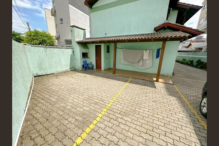 Casa de condomínio para alugar com 100m², 3 quartos e 2 vagasGaragem