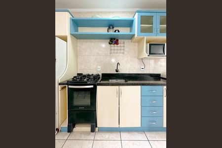 Casa de condomínio para alugar com 100m², 3 quartos e 2 vagasCozinha