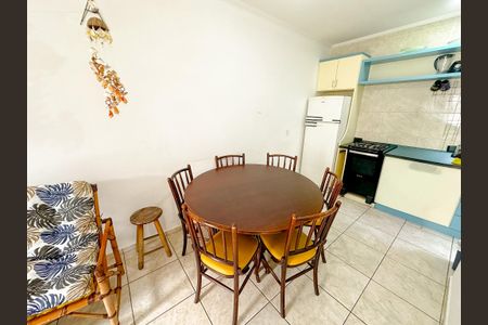 Casa de condomínio para alugar com 100m², 3 quartos e 2 vagasSala de Jantar