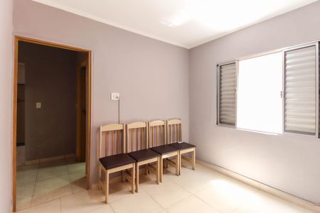 Casa para alugar com 142m², 3 quartos e sem vaga Casa para alugar com 142m², 3 quartos e sem vagaQuarto 1