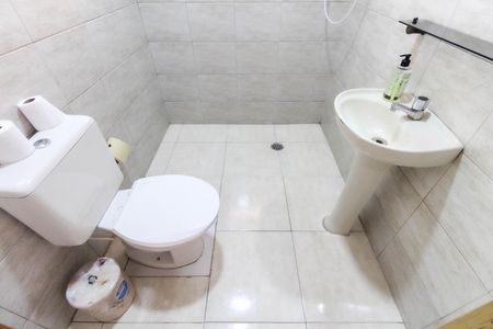 Casa para alugar com 142m², 3 quartos e sem vaga Casa para alugar com 142m², 3 quartos e sem vagaBanheiro 2