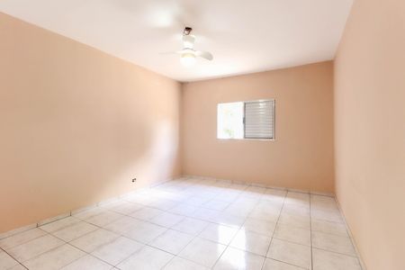 Casa para alugar com 142m², 3 quartos e sem vaga Casa para alugar com 142m², 3 quartos e sem vagaQuarto 2