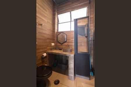 Banheiro de kitnet/studio à venda com 2 quartos, 58m² em Santa Cecilia, São Paulo