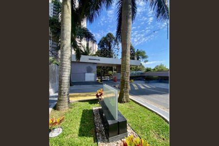 Apartamento à venda com 68m², 2 quartos e 1 vagaFoto 01