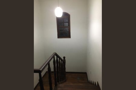 Casa para alugar com 4 quartos, 590m² em Cinquentenario, Belo Horizonte