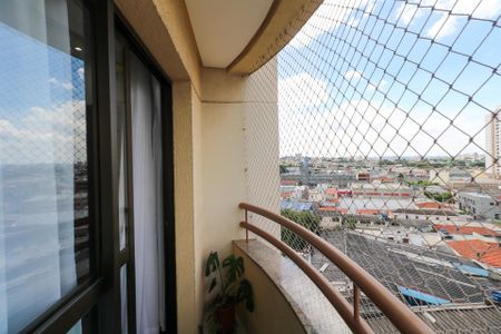 Apartamento para alugar com 64m², 2 quartos e 1 vagaSacada