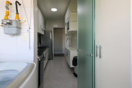 Apartamento para alugar com 64m², 2 quartos e 1 vagaÁrea de Serviço