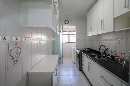 Apartamento para alugar com 64m², 2 quartos e 1 vagaCozinha