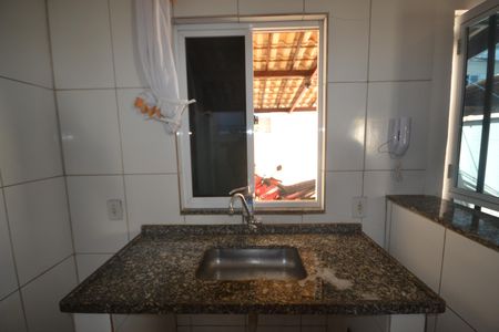 Casa para alugar com 90m², 2 quartos e 1 vagaCozinha