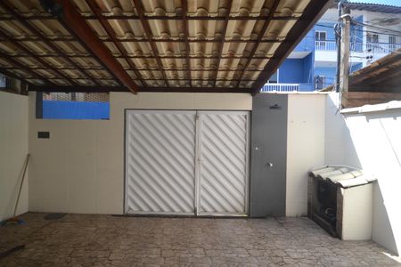 Casa para alugar com 90m², 2 quartos e 1 vagaQuintal
