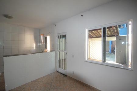 Sala de casa para alugar com 2 quartos, 90m² em Andrade Araujo, Belford Roxo