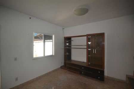 Sala de casa para alugar com 2 quartos, 90m² em Andrade Araujo, Belford Roxo