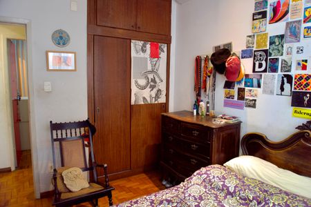 Apartamento à venda com 105m², 3 quartos e 1 vaga Apartamento à venda com 105m², 3 quartos e 1 vagaQuarto 1