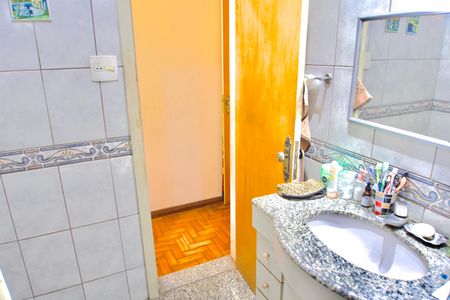 Apartamento à venda com 105m², 3 quartos e 1 vaga Apartamento à venda com 105m², 3 quartos e 1 vagaBanheiro