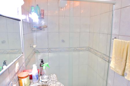 Apartamento à venda com 105m², 3 quartos e 1 vaga Apartamento à venda com 105m², 3 quartos e 1 vagaBanheiro