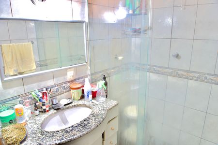 Apartamento à venda com 105m², 3 quartos e 1 vaga Apartamento à venda com 105m², 3 quartos e 1 vagaBanheiro