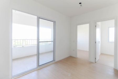 Sala - Cozinha de apartamento para alugar com 2 quartos, 36m² em Vila Taquari, São Paulo
