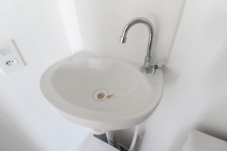 Apartamento para alugar com 36m², 2 quartos e sem vaga Apartamento para alugar com 36m², 2 quartos e sem vagaBanheiro